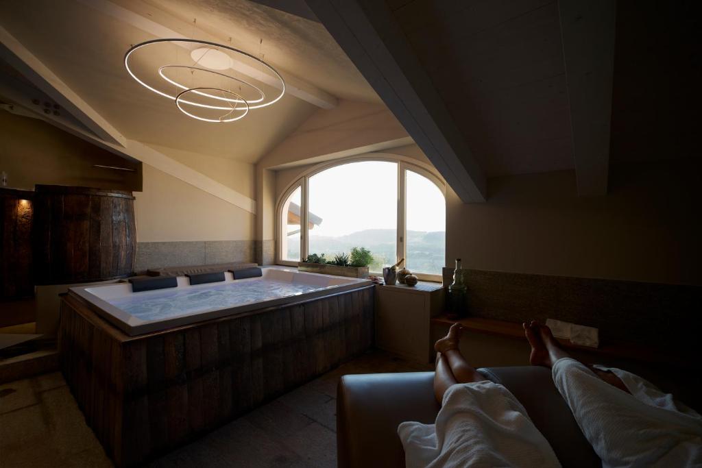 Agriturismo La Torricella - Pranzo/ Cena con degustazione Piemonte Agriturismo La Torricella