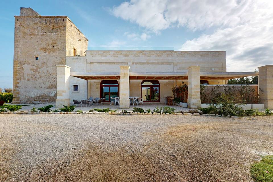 Masseria Torleanzi - Sommelier wine experience Puglia Masseria Torleanzi