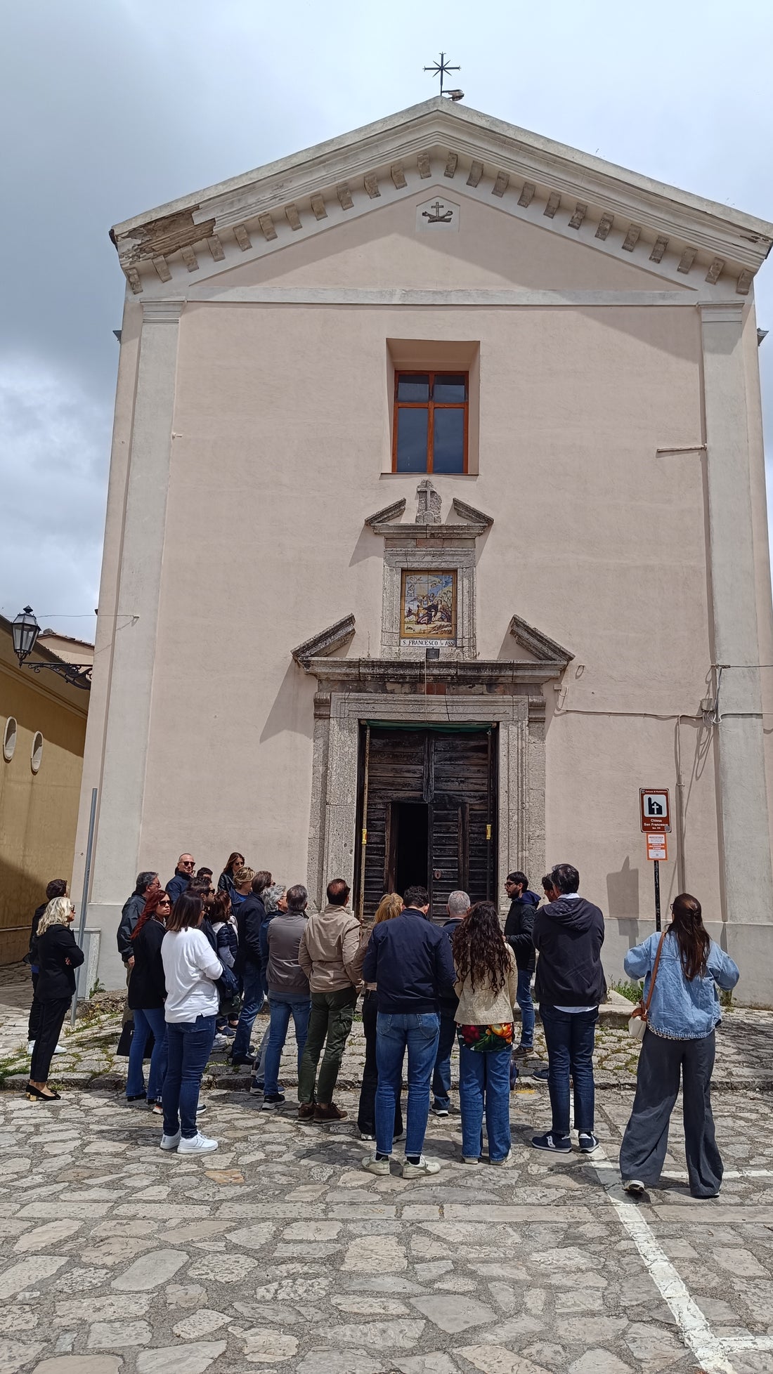 PETRILLO - ESPLORANDO IL BORGO DI MONTEFUSCO Campania Petrillo