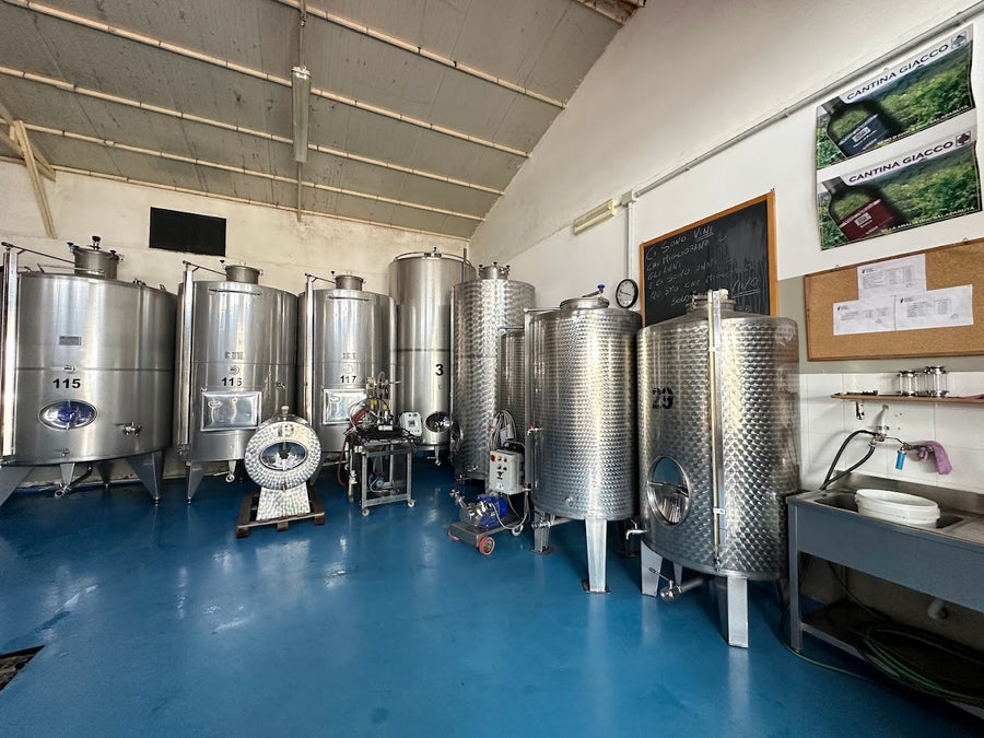 Cantina Giacco - Degustazione di vino premium Sicilia Giacco