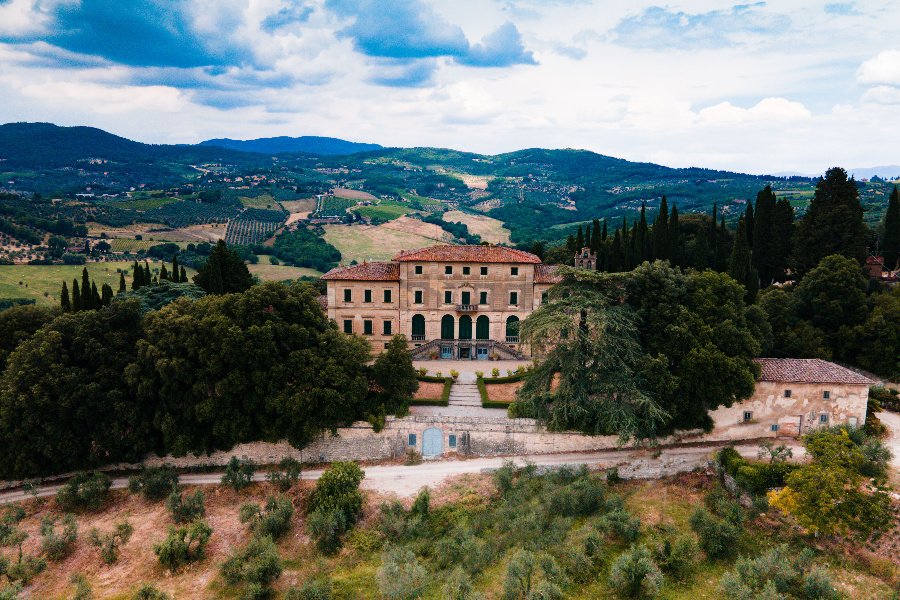 Tenuta Bossi - Le Cinque Sfu﻿mature di Rossi